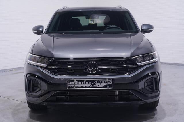 Volkswagen T-Roc 1.5 TSI R-Line Apple Carplay Panodak Achteruitrijcamera Digital Display