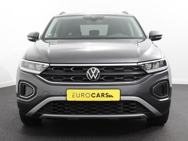 Volkswagen T-Roc 1.5 TSI 150pk DSG Life Navigatie Apple Carplay/Android Auto Adaptive Cruise Control Trekhaak Parkeersensoren Stoelverwarming Ledverlichting Getinte ramen Climate Control