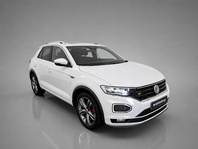 Volkswagen T-Roc 1.5 TSI Sport Business R / Digitaal dashboard / Pano / App connect / Navigatie / Camera / Parkeersensoren V+A / Lichtemetaal 18 inch /
