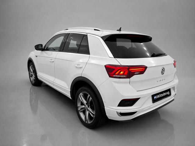 Volkswagen T-Roc 1.5 TSI Sport Business R / Digitaal dashboard / Pano / App connect / Navigatie / Camera / Parkeersensoren V+A / Lichtemetaal 18 inch /