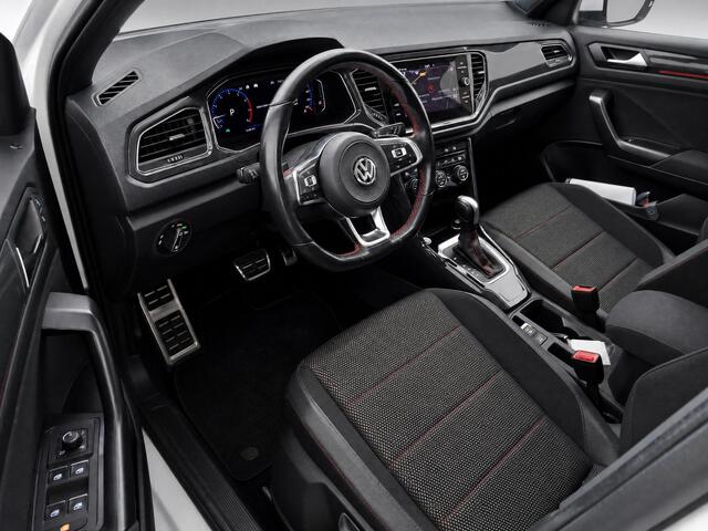 Volkswagen T-Roc 1.5 TSI Sport Business R / Digitaal dashboard / Pano / App connect / Navigatie / Camera / Parkeersensoren V+A / Lichtemetaal 18 inch /