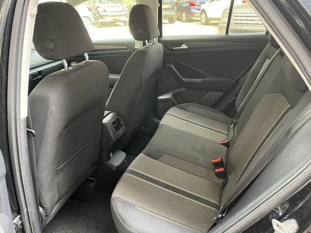 Volkswagen T-Roc 1.5 TSI Style Ecc/Audio/Navi/Pdc/Lm