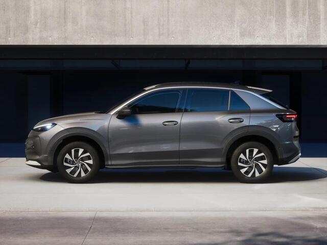 Volkswagen T-Roc Limited Edition 1.5 eTSI 85 kW / 116 PK SUV 7 vers Achteruitrijcamera | Stoelverwarming | Carplay