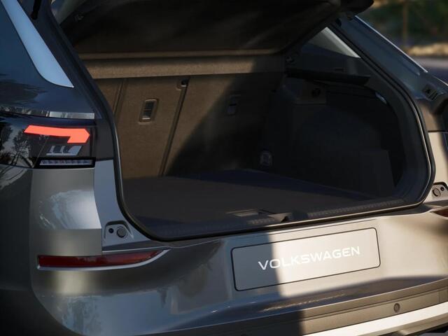 Volkswagen T-Roc Limited Edition 1.5 eTSI 85 kW / 116 PK SUV 7 vers Achteruitrijcamera | Stoelverwarming | Carplay