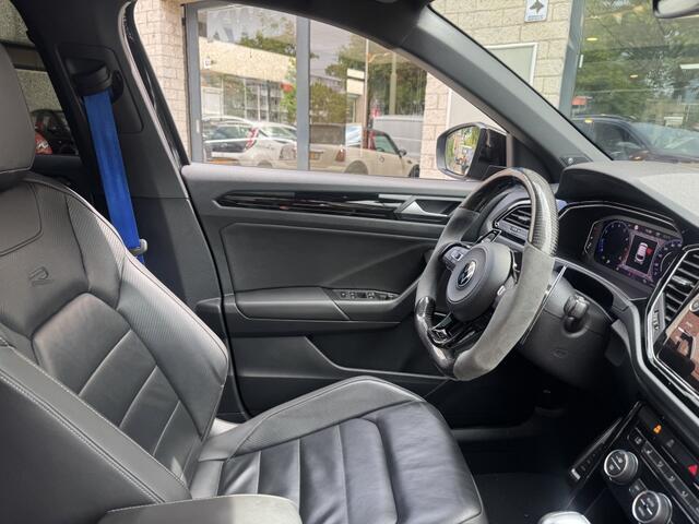 Volkswagen T-Roc 2.0 TSI 4Motion R Beats Pano Akra 430PK