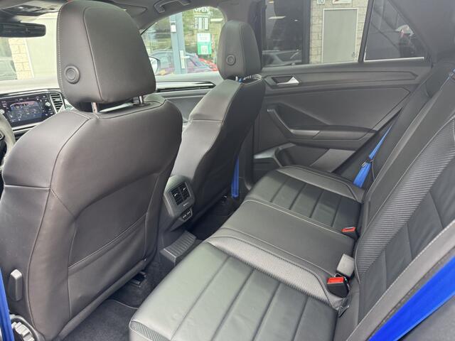 Volkswagen T-Roc 2.0 TSI 4Motion R Beats Pano Akra 430PK