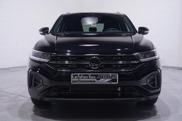 Volkswagen T-Roc 1.5 TSI R-Line Apple Carplay Panodak Achteruitrijcamera Digital Display