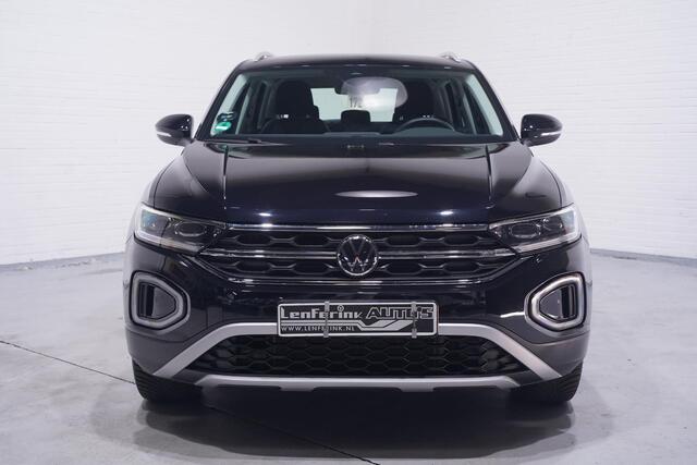 Volkswagen T-Roc 2.0 TDI Style 4Motion Navi Apple Carplay Achteruitrijcamera Stoelverwarming ACC PDC Parkeerhulp Clima Trekgewicht 1900 kg