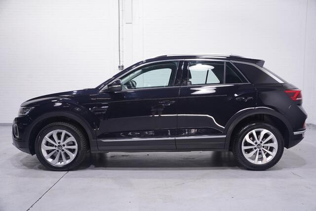 Volkswagen T-Roc 2.0 TDI Style 4Motion Navi Apple Carplay Achteruitrijcamera Stoelverwarming ACC PDC Parkeerhulp Clima Trekgewicht 1900 kg
