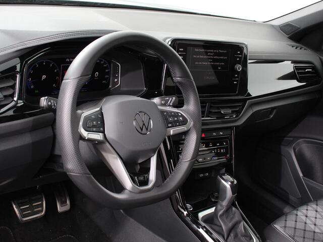 Volkswagen T-Roc 1.5 TSI DSG R-Line + Design pakket Black Automaat Panorama dak Navigatie Apple Carplay/Android Auto Climate control LED Adaptieve cruise control