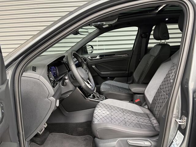 Volkswagen T-Roc 1.5 TSI R-LINE/BLACK STYLE/PANO/IQ DRIVE/19 INCH/ENZ