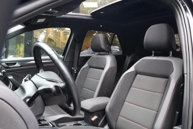Volkswagen T-Roc 1.5 TSI 150PK DSG R-Line Pano/LED/Beats/Virtual Cockpit/Navi/Elek. klep/19"/ACC