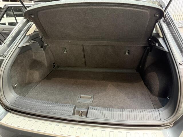 Volkswagen T-Roc 1.0 TSI Style incl onderhoud met garantie!