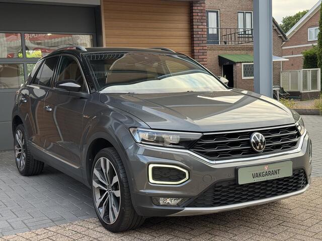 Volkswagen T-Roc 1.5 TSI Sport,19`,Navi,Carpl,Cam,Led,Cruise