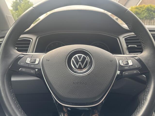 Volkswagen T-Roc 1.5 TSI Style Automaat Camera / Carplay / Keyless