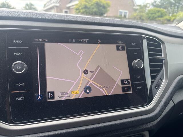 Volkswagen T-Roc 1.5 TSI Style Automaat Camera / Carplay / Keyless