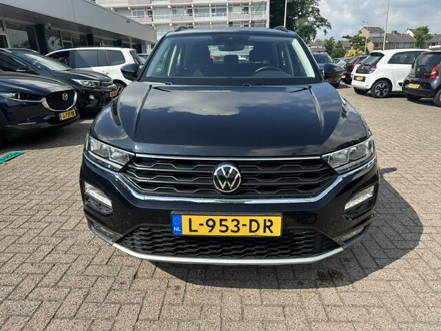 Volkswagen T-Roc 1.0 TSI Style Apple carplay Cruise Lmv Nap