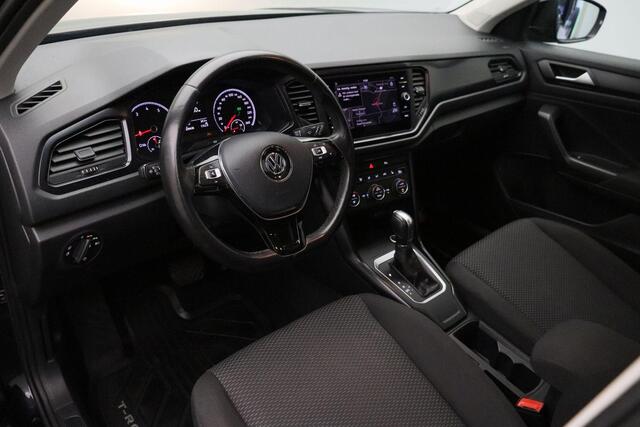 Volkswagen T-Roc 1.5 TSI 2019 | Airco | Trekhaak | Navigatie | Stoelverwarming | DAB Radio | Apple/Android Carplay | Boekjes | Onderhoudshistorie | 2 Sleutels
