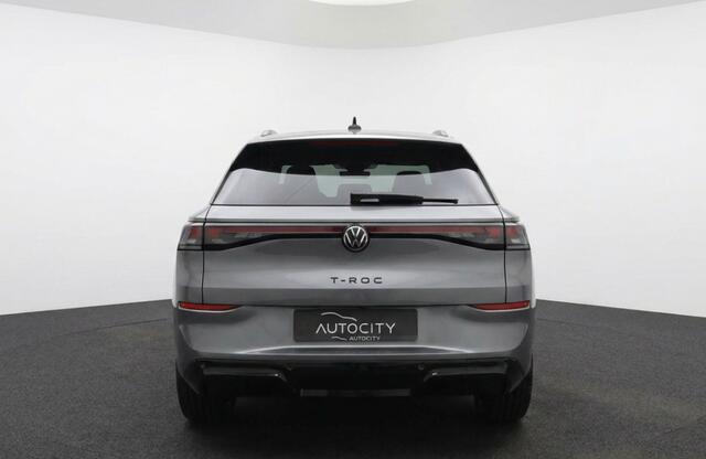 Volkswagen T-Roc 1.5 eTSI R-Line Black Style 150PK | Pano | IQ Lights | Trekhaak | 20" | Winterpakket