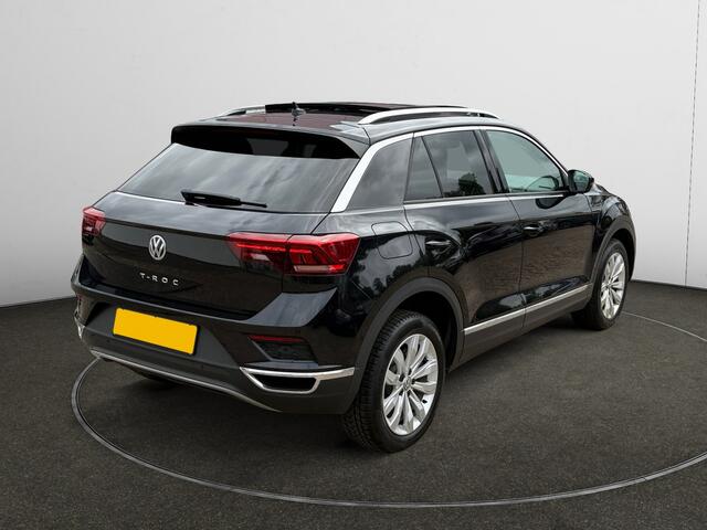 Volkswagen T-Roc 1.5 TSI R-line+ Aut- Panoramadak, Sport Interieur, Ada Cruise, Xenon Led, Virtual Cockpit, Park Assist