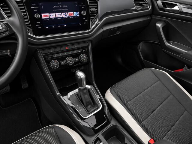 Volkswagen T-Roc 1.5 TSI R-line+ Aut- Panoramadak, Sport Interieur, Ada Cruise, Xenon Led, Virtual Cockpit, Park Assist