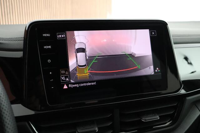 Volkswagen T-Roc 1.5 TSI 150pk DSG R-Line Business+ Black Style Trekhaak Camera Beats Stoelverwarming LED Navigatie