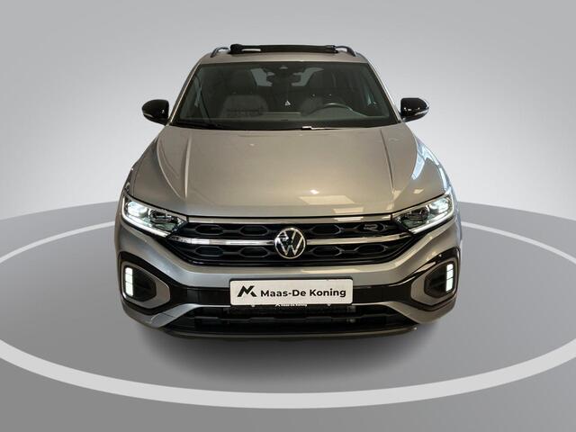 Volkswagen T-Roc 1.5TSI 110KW/150PK DSG R-line · Panoramadak · Camera · Apple/Android Car Play · Dodehoeksensoren · Navigatie · Stoelverwarming ·