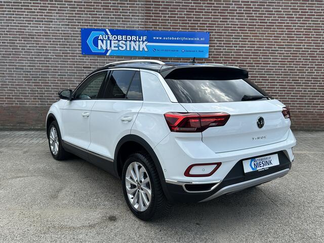 Volkswagen T-Roc 1.0 TSI Style ACC/Carplay/PDC/Massage