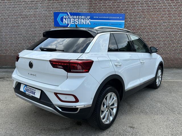 Volkswagen T-Roc 1.0 TSI Style ACC/Carplay/PDC/Massage