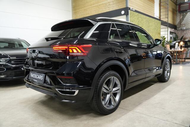 Volkswagen T-Roc 1.5 TSI 3x R-Line DSG * Pano - Virtual - Keyless - Camera - ACC - Lane - Blind Spot - App *