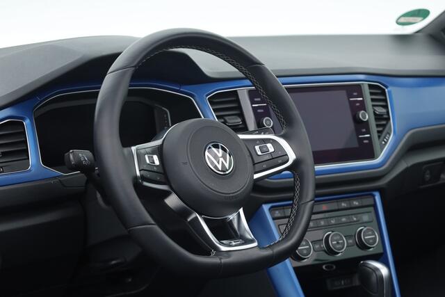 Volkswagen T-Roc Cabrio 1.5 TSI R-Line | Rijklaar! | 2x R-Line | Afn. Trekhaak | Dig. Cockpit | Beats Audio | Adapt. Cruise | Camera+PDC | Stoelverw. | Nav+App. Connect | LED | Climate | Draadloos | Keyless V