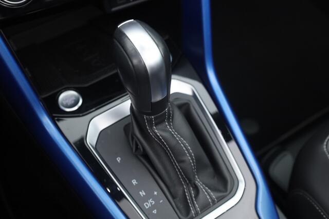 Volkswagen T-Roc Cabrio 1.5 TSI R-Line | Rijklaar! | 2x R-Line | Afn. Trekhaak | Dig. Cockpit | Beats Audio | Adapt. Cruise | Camera+PDC | Stoelverw. | Nav+App. Connect | LED | Climate | Draadloos | Keyless V