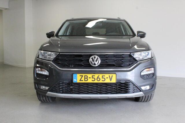 Volkswagen T-Roc 1.5 TSI Style | 19'LMV | ACC | PDC-V/A | CLIMA | D-GLAS | CARPLAY | DAB-RADIO | NAVIGATIE |