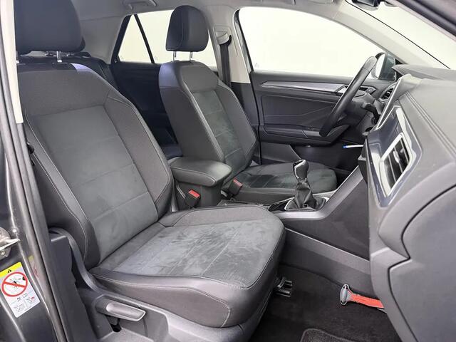 Volkswagen T-Roc 1.0 TSI Style Xenon Alcantara Virtual cockpit Navi Camera Trekhaak Bj:2022