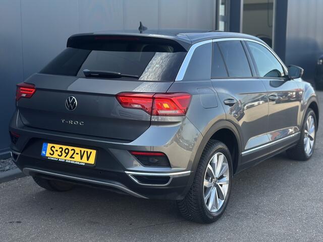 Volkswagen T-Roc 1.5 TSI Style / Unieke KM-Stand / Stoel&stuurverwarming / Complete auto