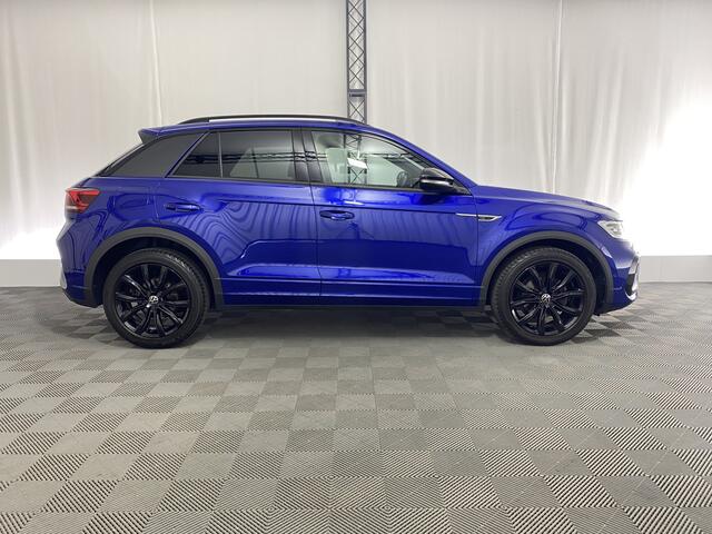 Volkswagen T-Roc 1.5 TSI R-Line | Apple carplay | 3 x R-line | Navi | IQ licht | Stoelverwarming | Black line | 18 inch | ACC