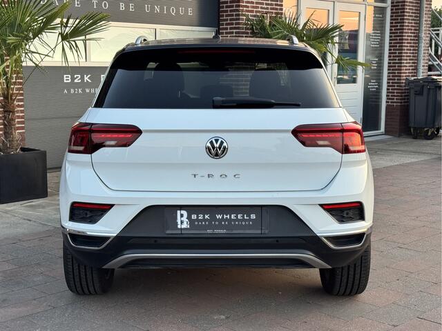 Volkswagen T-Roc 1.5 TSI Sport | Beats | LED | ACC | Virtual | Carplay | Camera | Nwe banden | Stoelverw | Rijklaar + nieuwe apk