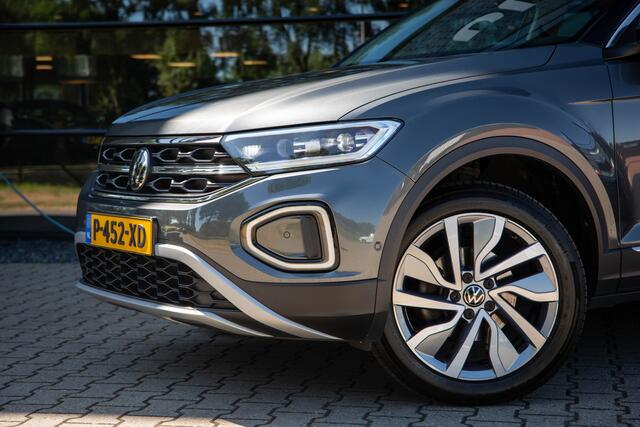 Volkswagen T-Roc 1.5 TSI Style , Achteruitrijcamera, Stoelverwarming, Adaptive cruise control, Apple CarPlay