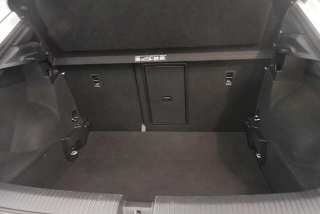 Volkswagen T-Roc 1.5 TSI 3x R-line | Pano | Camera | Navigatie | Adaptieve cruise | Elek. Achterklep | AppleCarplay AndroidAuto |