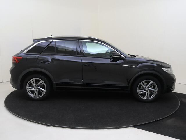 Volkswagen T-Roc 1.5 TSI R-Line Business | airco automatisch | Apple Carplay/Android | cruise control adaptief | lichtmetalen velgen 17" | navigatiesysteem full map | R-Line exterieur | voorstoelen verwarmd |