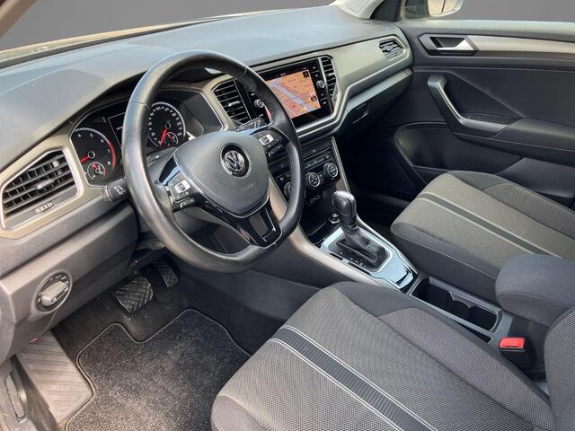 Volkswagen T-Roc 1.5TSI 110KW/150PK DSG Style · Apple/Android Car Play · Trekhaak · Navigatie ·