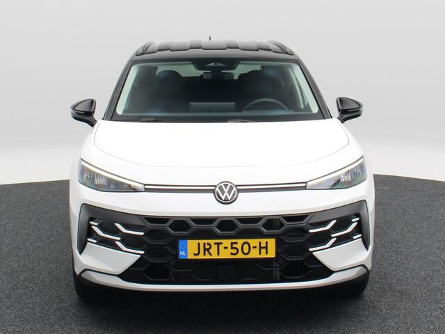Volkswagen T-Roc 1.5 eTsi 115 Pk Life First Edition | Stoel/Stuurverwarming | Adaptive cruise | Camera | Navigatie | CarPlay | 17 Inch | 9.218 Km !!