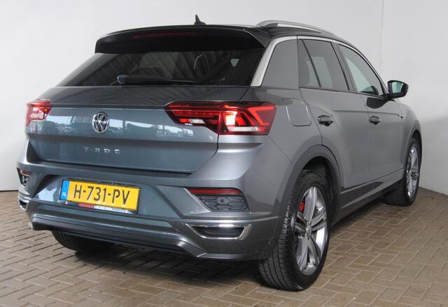 Volkswagen T-Roc 1.5 TSI Sport BnsR-Line | Carplay | Pano | Trekhaak |