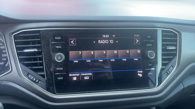 Volkswagen T-Roc 1.0 TSI Style TREKHAAK / CARPLAY / AIRCO / PDC / BLUETOOTH / ACC / ELEK RAMEN / NL-AUTO