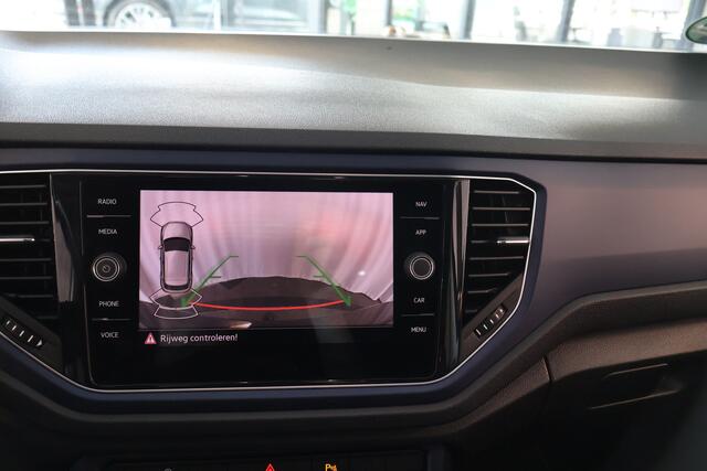 Volkswagen T-Roc 1.5 TSI Style, IQ light, Camera, ACC, Trekhaak