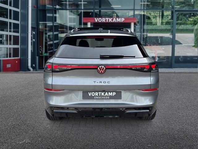 Volkswagen T-Roc 1.5 eTSI R-LINE BLACK STYLE TREKHAAK/PANO-DAK/CAMERA/ELEK-KLEP/ACC/STOELVERW