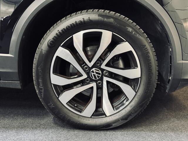 Volkswagen T-Roc 1.5 TSI Active | 17" | CarPlay | Stoelverw. |