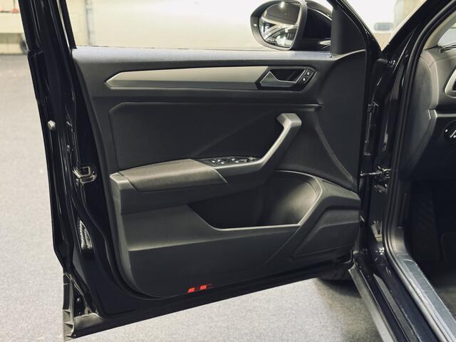 Volkswagen T-Roc 1.0 TSI Life | Camera | CarPlay | ACC