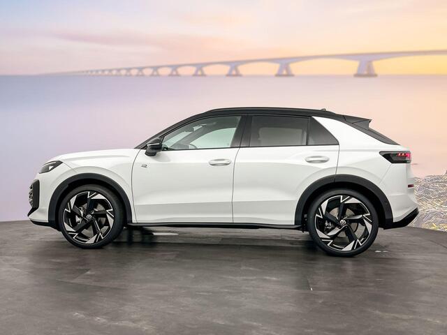 Volkswagen T-Roc R-Line First Edition 1.5 eTSI 110 kW / 150 PK SUV