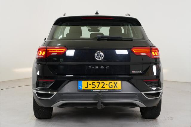 Volkswagen T-Roc 2.0 TDI 4Motion Sport | Trekhaak | Cruise adaptief | Navi | Stl. verw. |